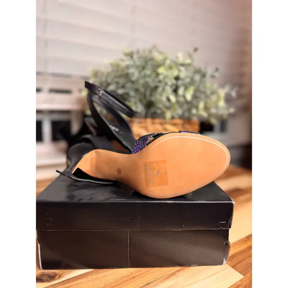 Women's DKNY Heels Black &amp; Gold with purple SIZE 10