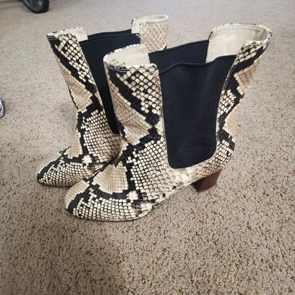 Women's J.Crew Willa snake-embossed leather stacked-heel boots | Size: 6