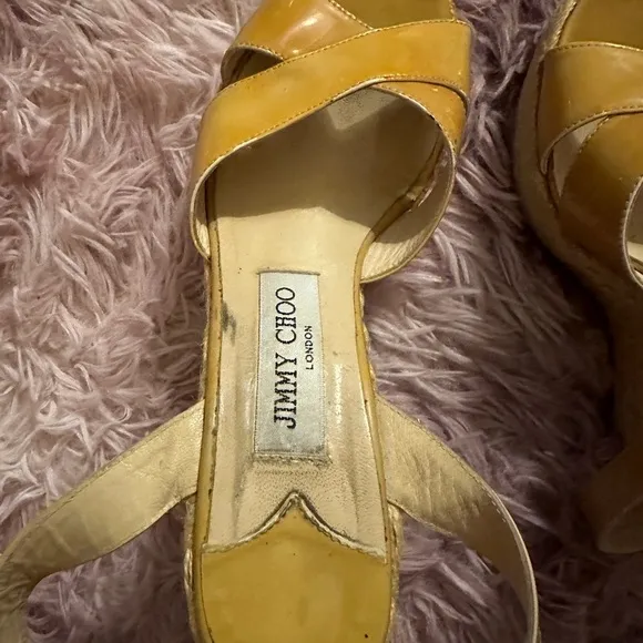 Women’s Jimmy Choo Patent Leather Yellow Strappy Espadrille Sandals Size 38 US 8