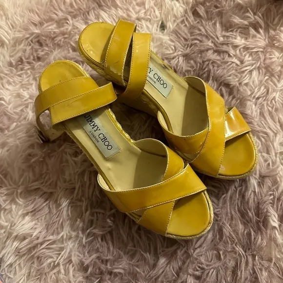 Women’s Jimmy Choo Patent Leather Yellow Strappy Espadrille Sandals Size 38 US 8