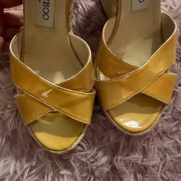 Women’s Jimmy Choo Patent Leather Yellow Strappy Espadrille Sandals Size 38 US 8