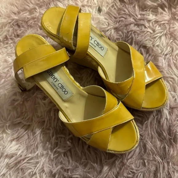 Women’s Jimmy Choo Patent Leather Yellow Strappy Espadrille Sandals Size 38 US 8