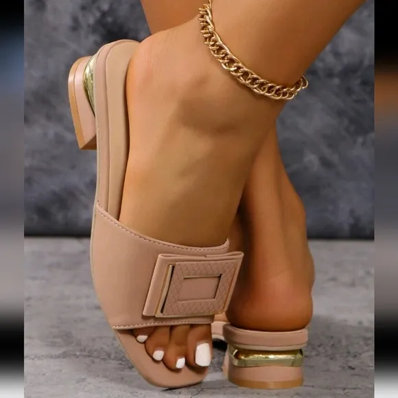 Women's Peep Toe Square Buckle Solid Color Sandals,Vacation Style,Low Block Heel