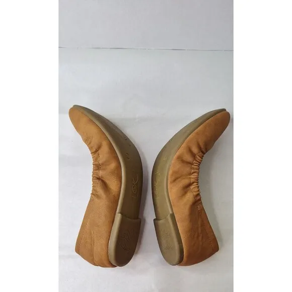 Women's Y2K Ballet Flats Tan Faux Leather Sz 8.5M Balletcore Festival Casual