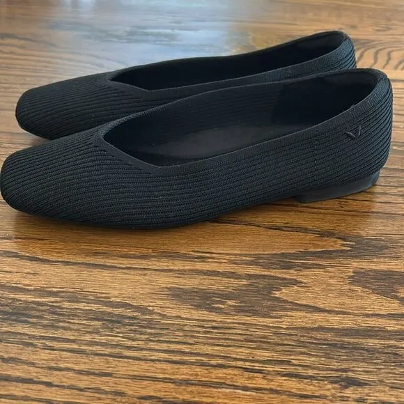 Women's Vivaia Square-Toe V-Cut Mesh Black Flats (Margot 2.0) Size 38.5/US 8.5