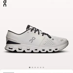 Worn! On Men’s Cloud x 4 in Ivory Black (size 9)