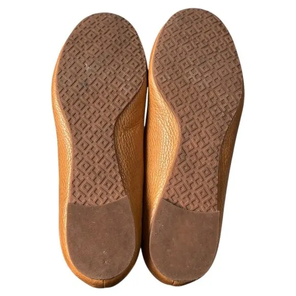 WORN ONCE Tory Burch Caramel Tan Pebbled Leather Designer ballet flats sz 5.5 M
