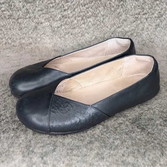 Xero Shoes Phoenix Leather Dress Flats Black Women's 6.5