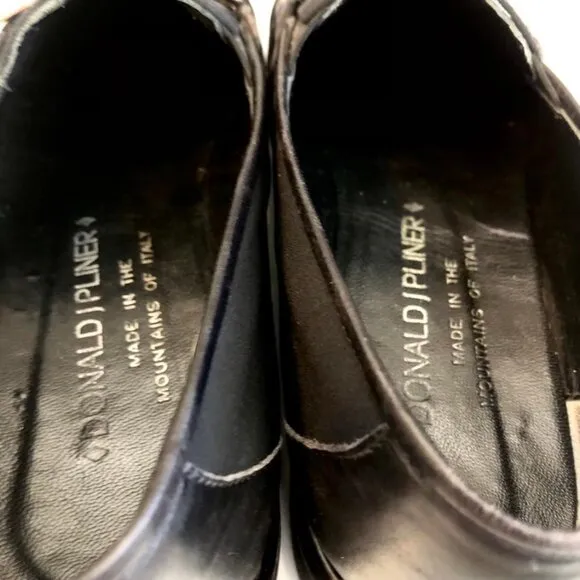 Y2K DONALD J PLINER Italy Inga Genegum Lug Black Loafers Silver Logo Buckle 7.5