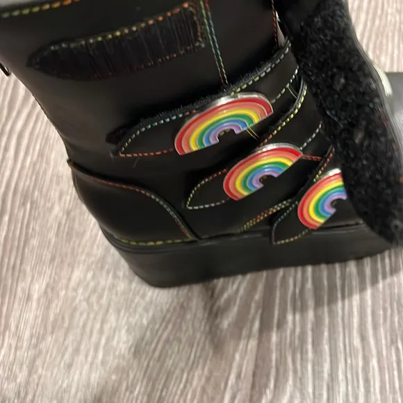 YRU Karma Rainbow Platform Black Vegan Boots Size 8