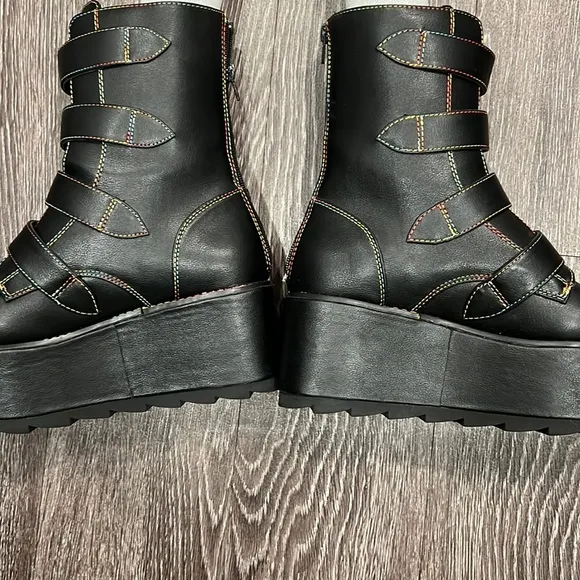 YRU Karma Rainbow Platform Black Vegan Boots Size 8