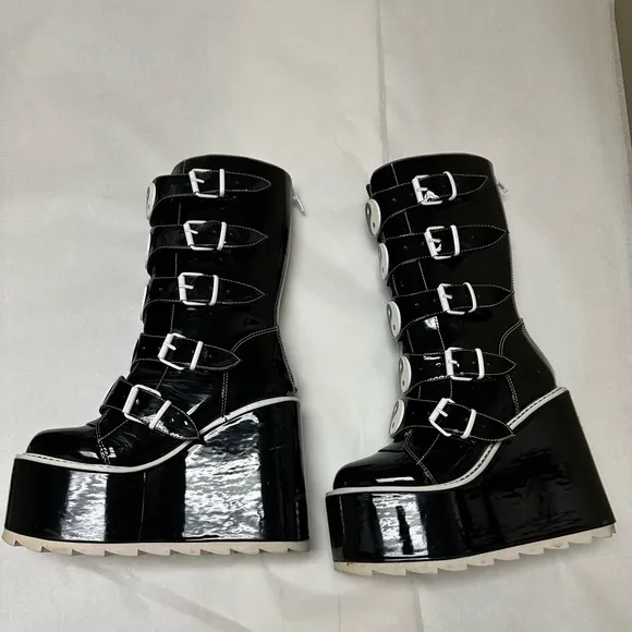 YRU Women's Black and White Boots🖤