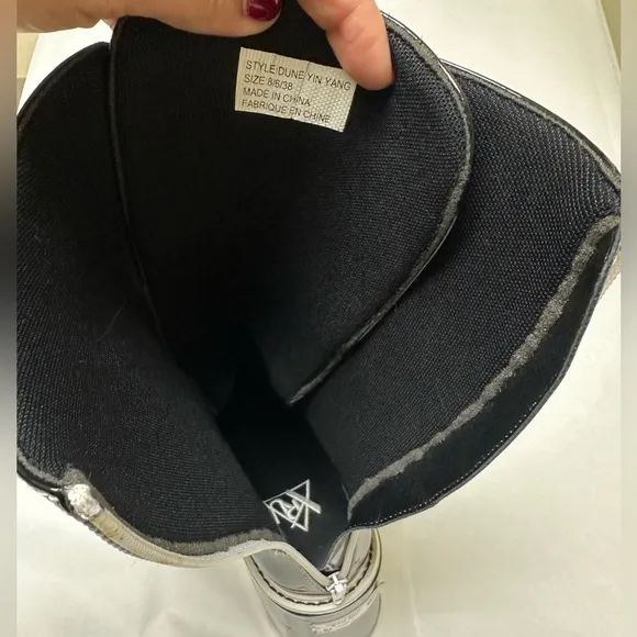 YRU Women's Black and White Boots🖤