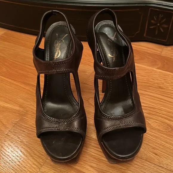 Yves Saint Laurent Platform Leather Sandals Size 36.5