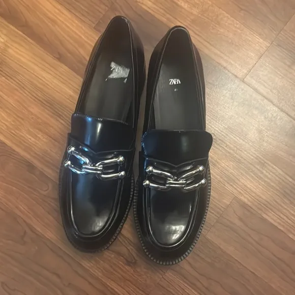 Zara Black Loafers size 41