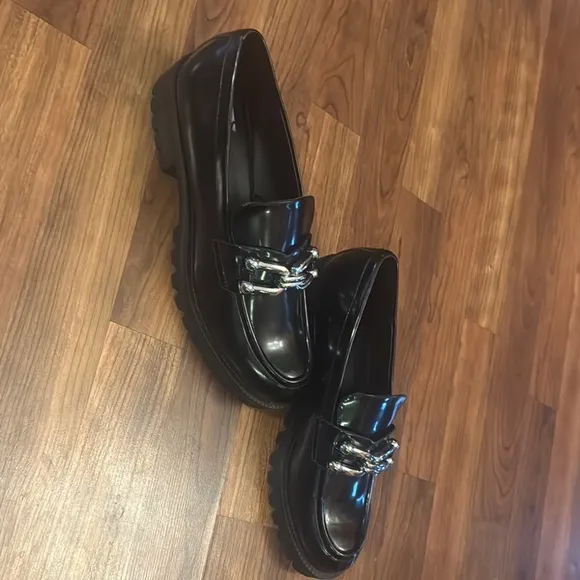 Zara Black Loafers size 41