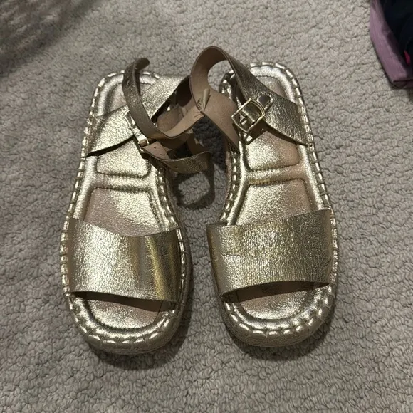 Zara Girls Faux Metallic Gold Leather Espadrille Sandals EU 33