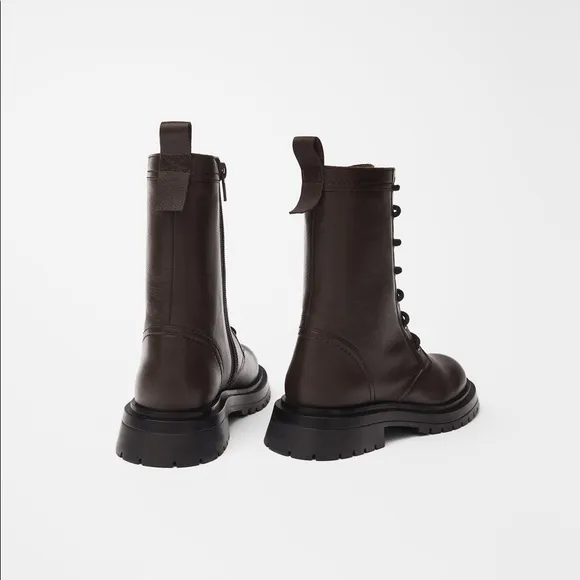 ZARA LACED LEATHER ANKLE BOOTS