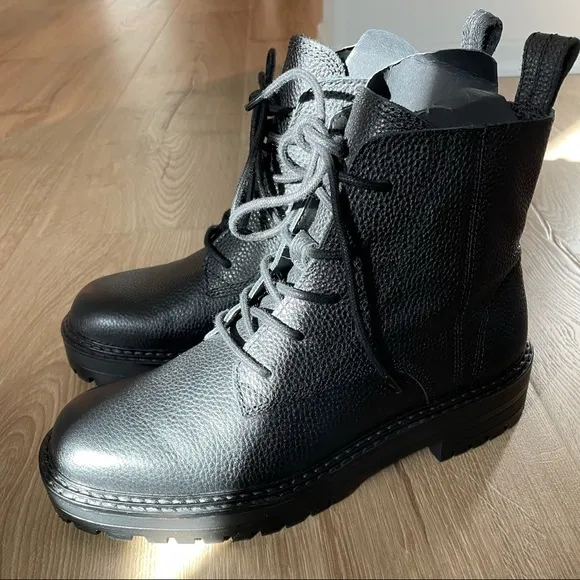 ZARA LOW HEEL LACED 100% LEATHER ANKLE BOOTS
