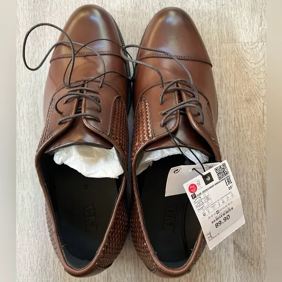 ZARA NWT Men’s Embossed Dress Shoes