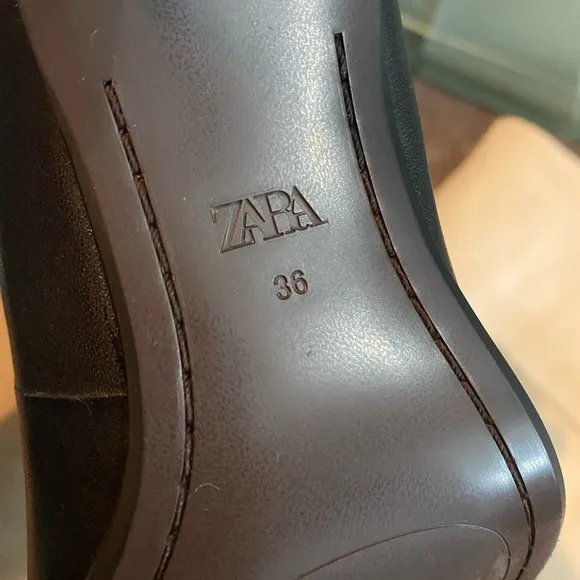 Zara NWT wide shaft leather boots