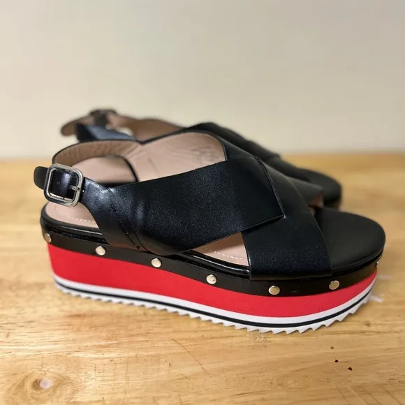 Zara Woman Chic Black and Red Platform studded‎ Sandals Cross-Strap Design 6.5
