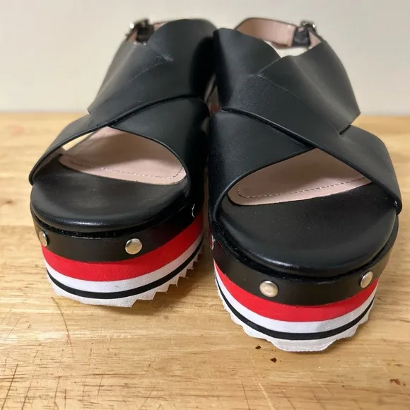 Zara Woman Chic Black and Red Platform studded‎ Sandals Cross-Strap Design 6.5